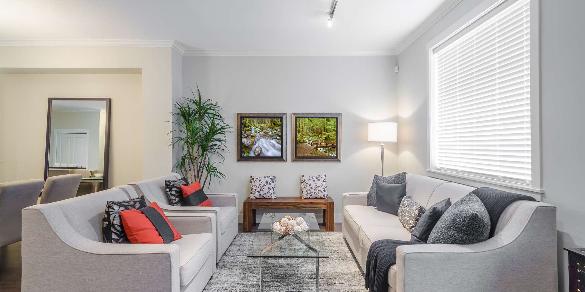 CUTE CONDO IN SHENANDOAH SQUARE